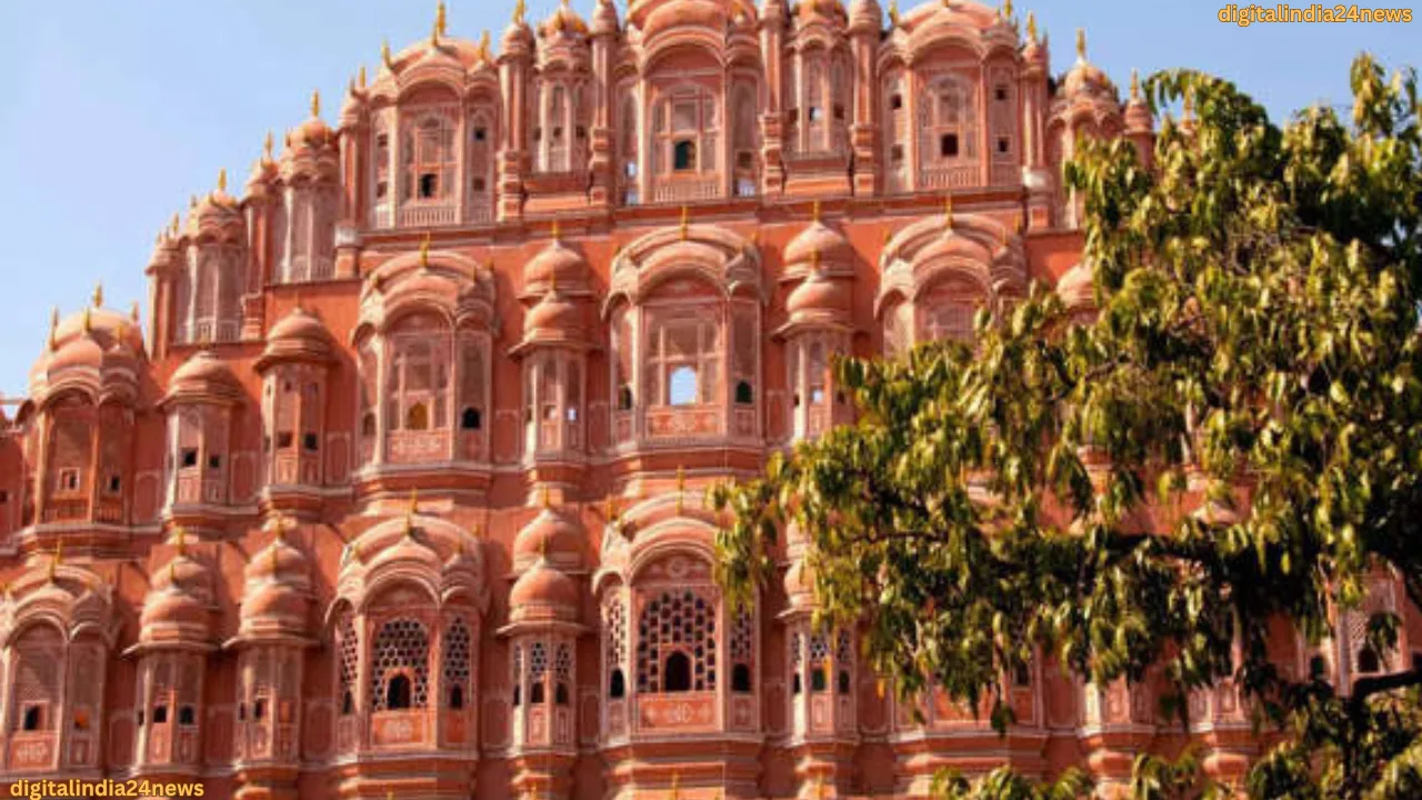 World’s 7 most beautiful palaces