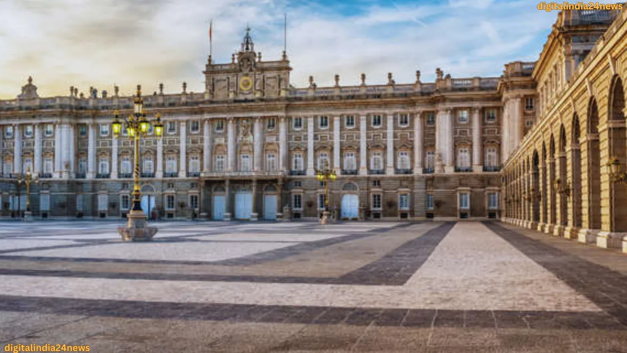 World’s 7 most beautiful palaces