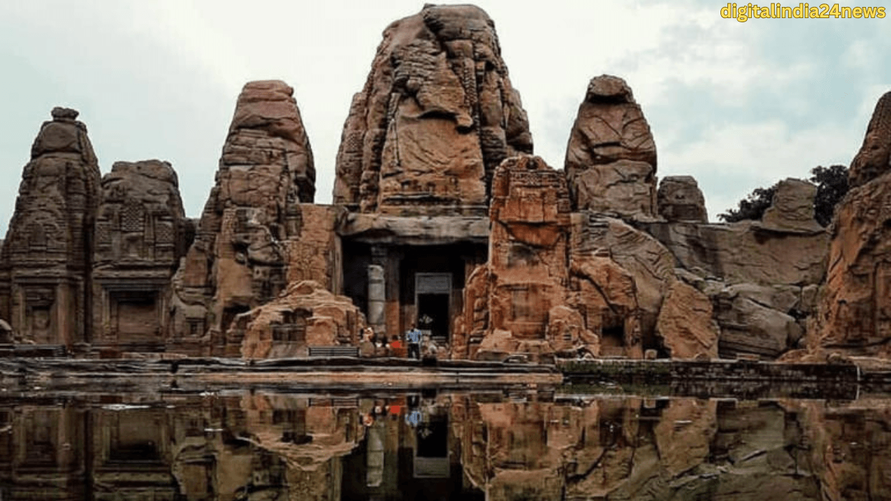 Exploring 7 Inspiring Iconic And Beautiful Ancient Ruins in india